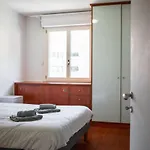 Le Virgil -piscine - Parking Prive - Calme Wifi Apartment
