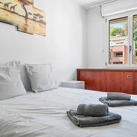 Le Virgil -piscine - Parking Prive - Calme Wifi * マントン