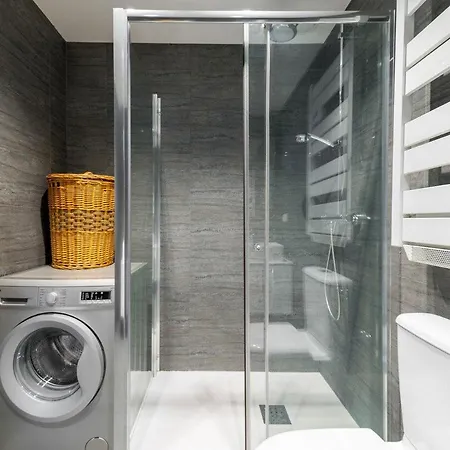 Le Virgil - Piscine - Parking Privé - Calme Wifi Appartement Menton