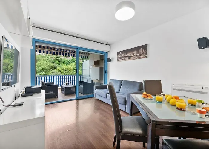 Apartamento Le Virgil -piscine - Parking Prive - Calme Wifi Menton