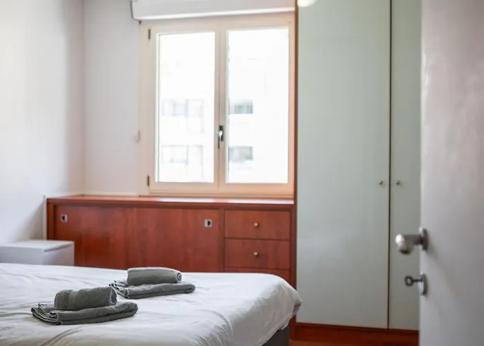 Le Virgil -piscine - Parking Prive - Calme Wifi